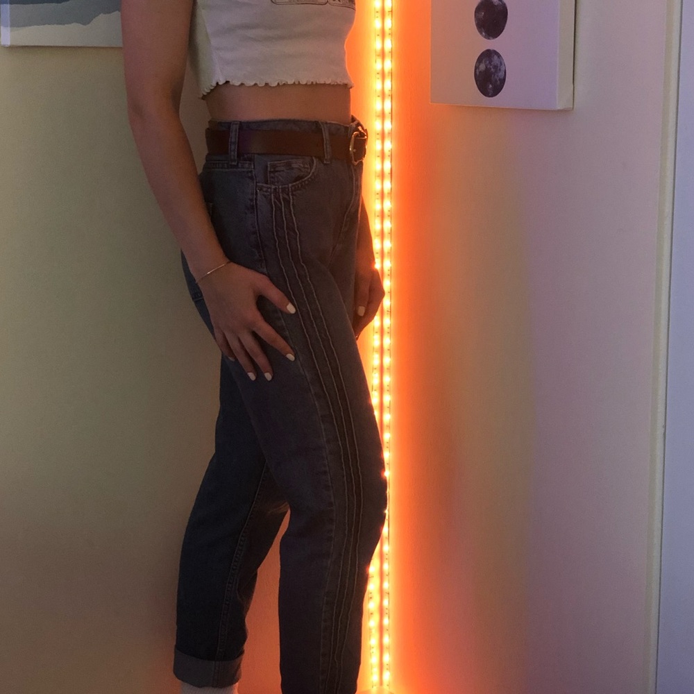 Urban Outfitters Mom Jeans